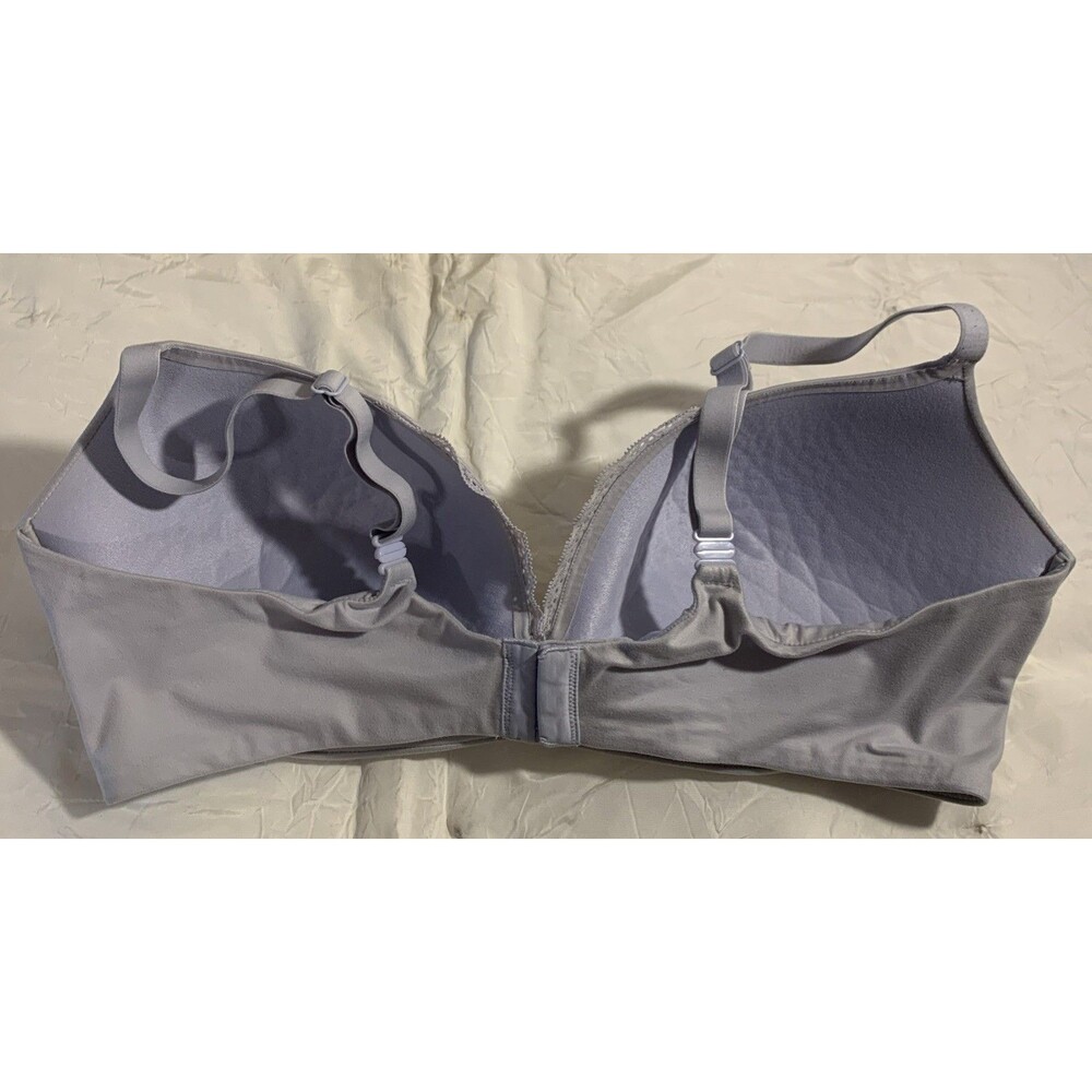 Victorias Secret VS Padded Plunge Bra 38D Lilac Lt. Blue Lace Underwire - Picture 2 of 6